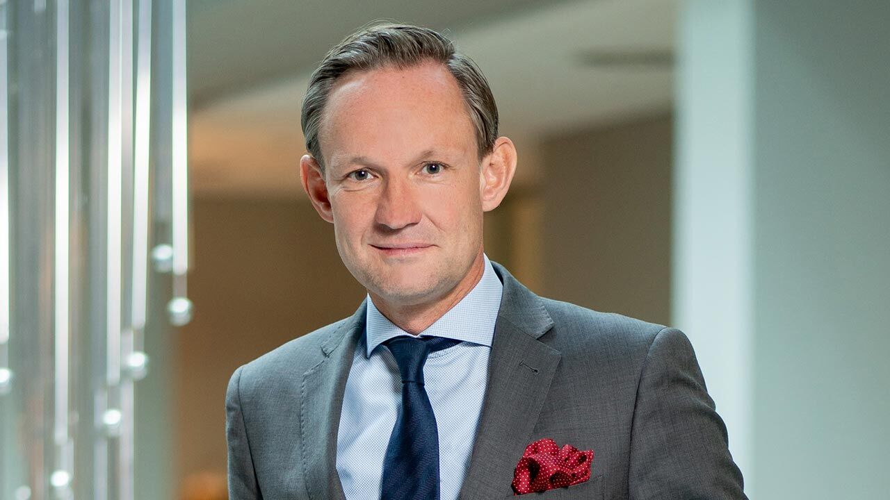 BIEK_Marten-Bosselmann_Portrait_2-incoterms